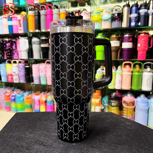 Steel Water Bottle Keeps Drinks Cold (or Hot)