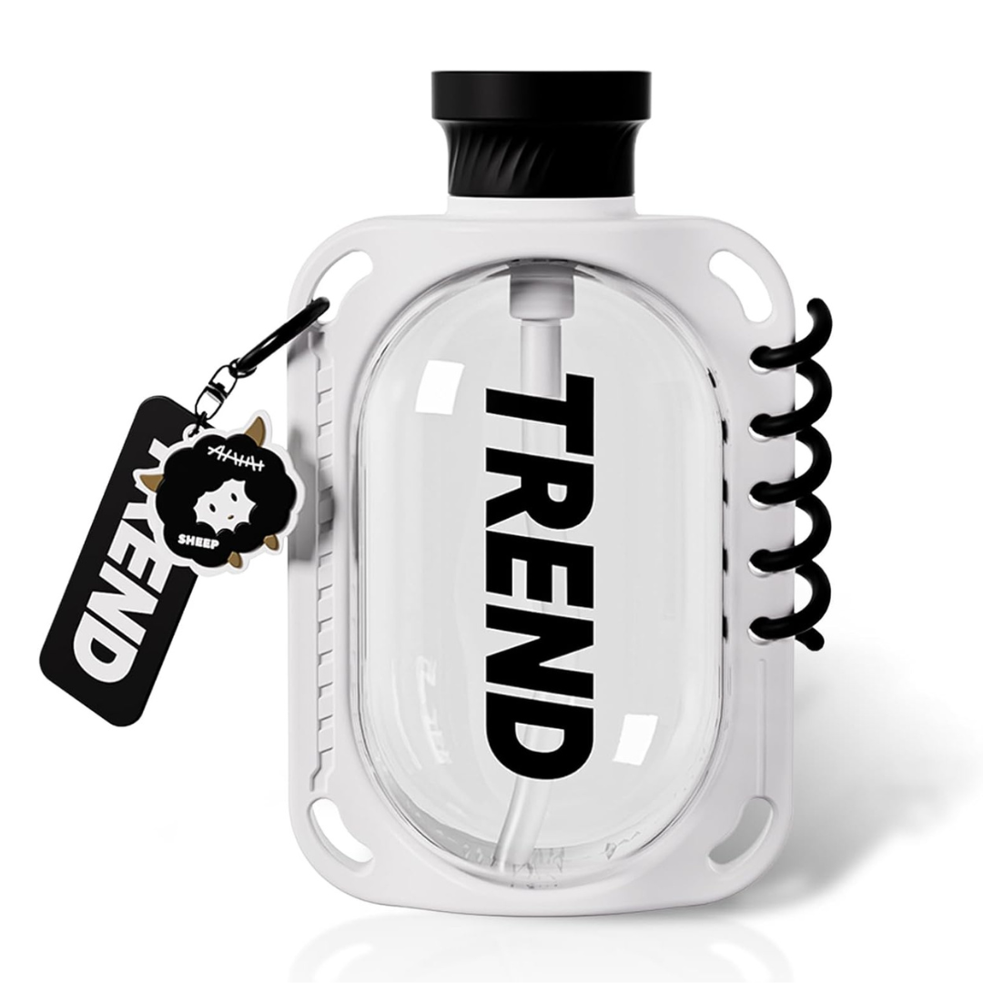 Sports Water Bottle for with Straw and Strap 700ml