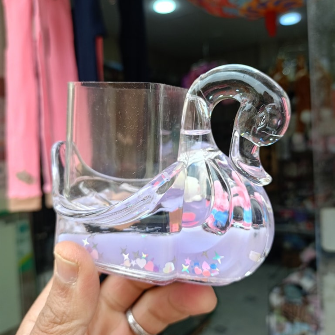 Swan Liquid Floating Paperweight