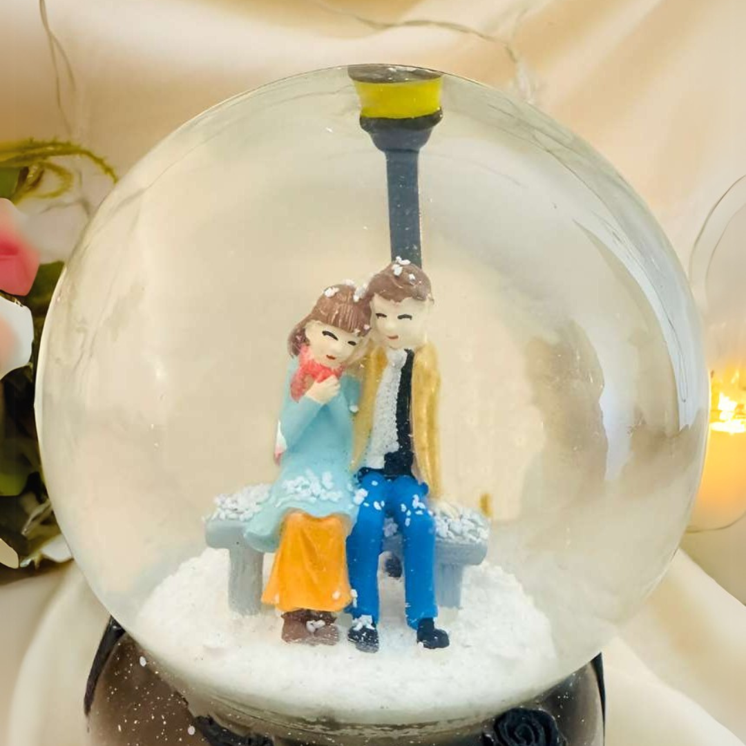 Couple Crystal Ball Music Box